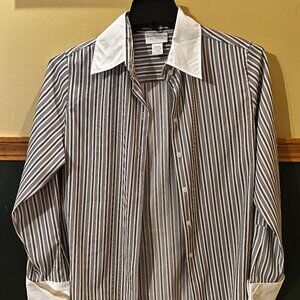 Worthington Stretch woman's polyester/spandex dress shirt